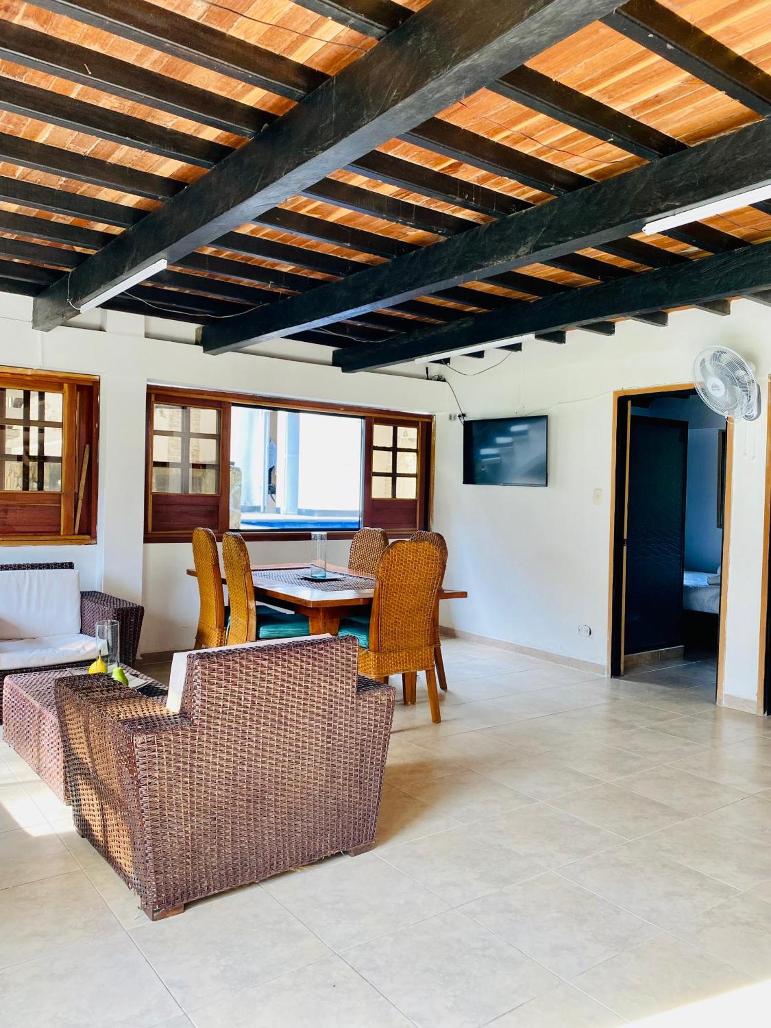 Hotel West California Armenia (Quindio)